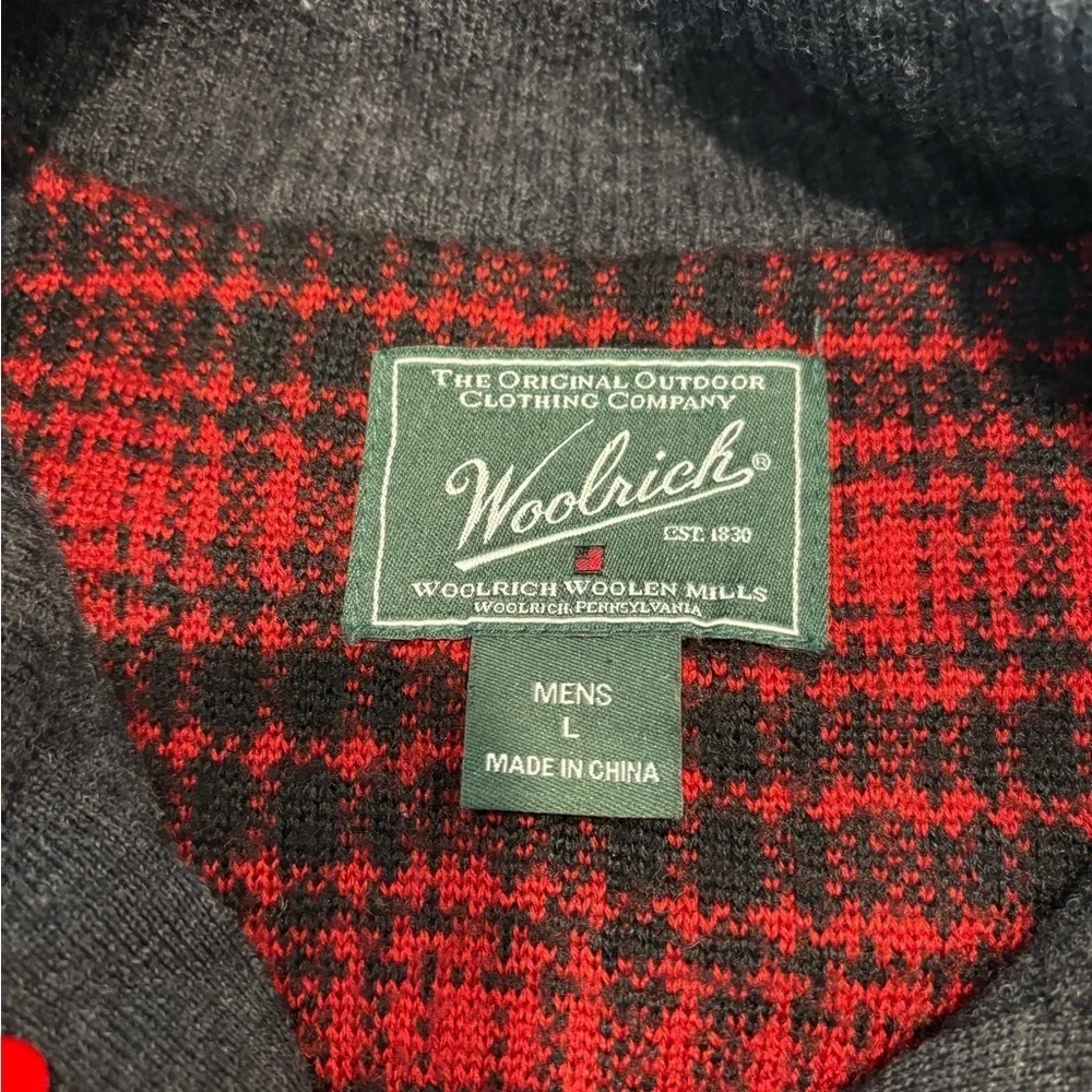 Woolrich Men's Charcoal Half Zip Sweater, 100% wool, Size L